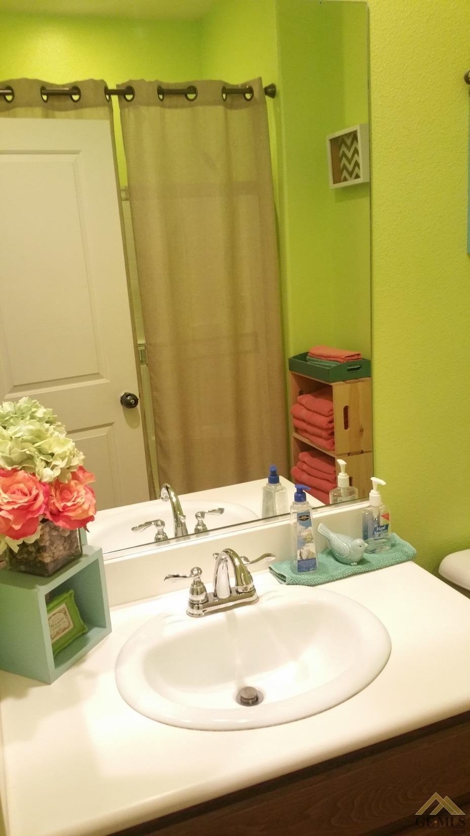 4513 Basque Street Bakersfield, CA 93313 - Photo 8 of 28