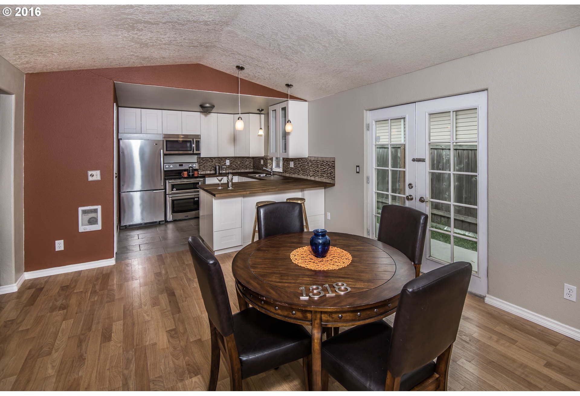 1318 Northeast Rosa Parks Way Portland, OR 97211 - Photo 5 of 19 Gallery Image 5