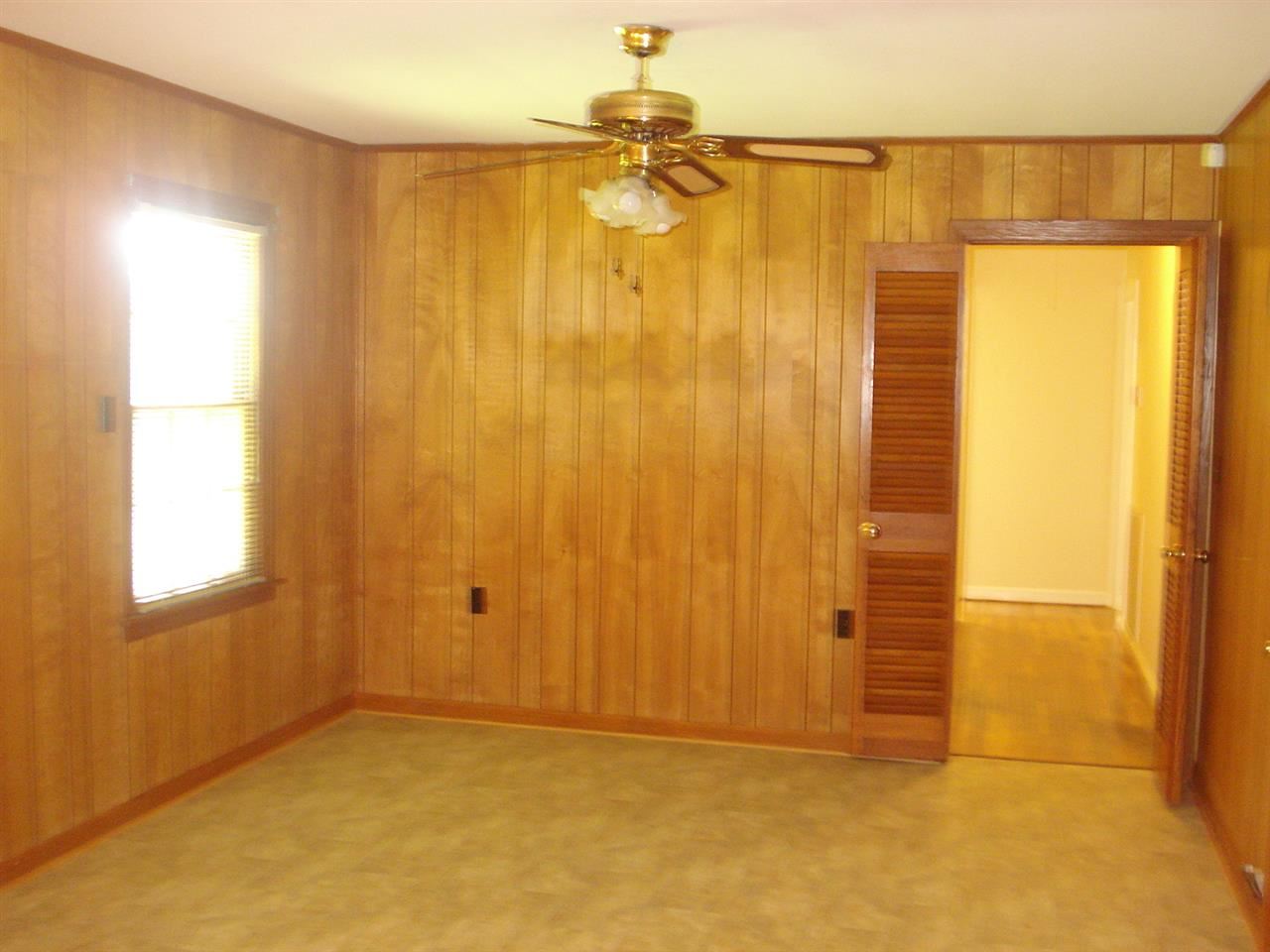 2122 Ralph Road Covington, TN 38019 - Photo 4 of 12 Gallery Image 4