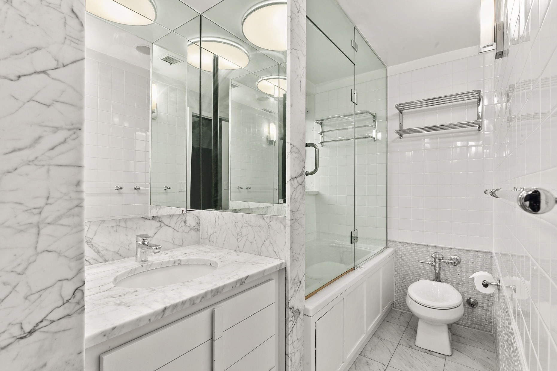 25 East 83rd Street, Unit 10E Manhattan, NY 10028 - Photo 9 of 12