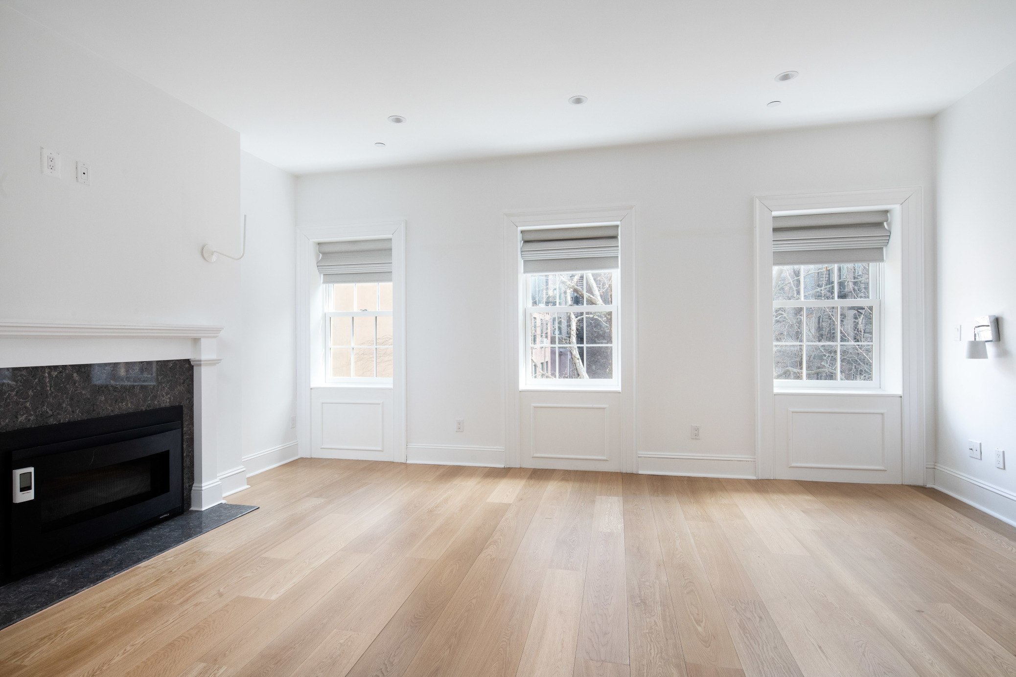 395 Bleecker Street Manhattan, NY 10014 - Photo 12 of 15