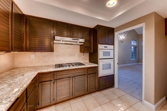 316 Camino Parque Oceanside, CA 92057 - Photo 6 of 25