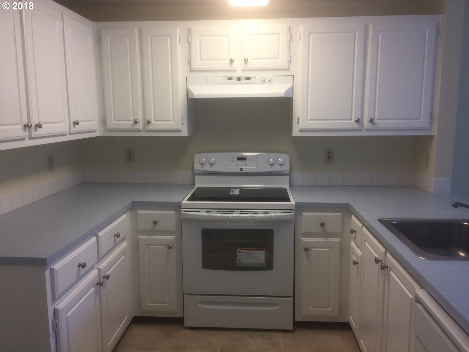 17564 Northwest Springville Road, Unit H12 Portland, OR 97229 - Photo 5 of 13 Gallery Image 5