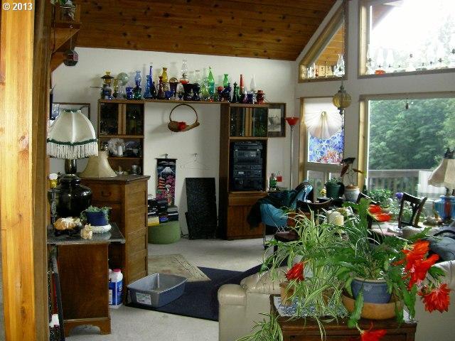 22445 Rocky Point Road Scappoose, OR 97056 - Photo 5 of 16 Gallery Image 5