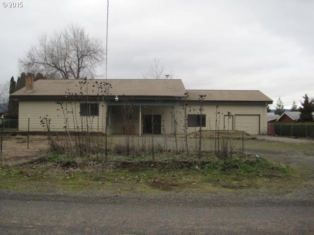 1376 Dillon Road Hood River, OR 97031 - Photo 1 of 16