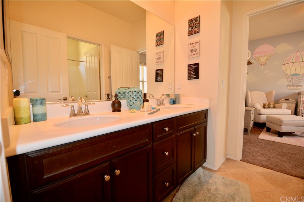 3327 View Ridge Drive Long Beach, CA 90755 - Photo 13 of 28