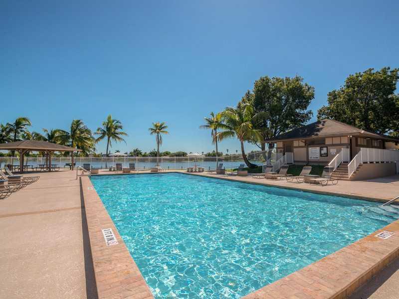 21733 Southwest 99th Avenue Miami, FL 33190 - Photo 12 of 18
