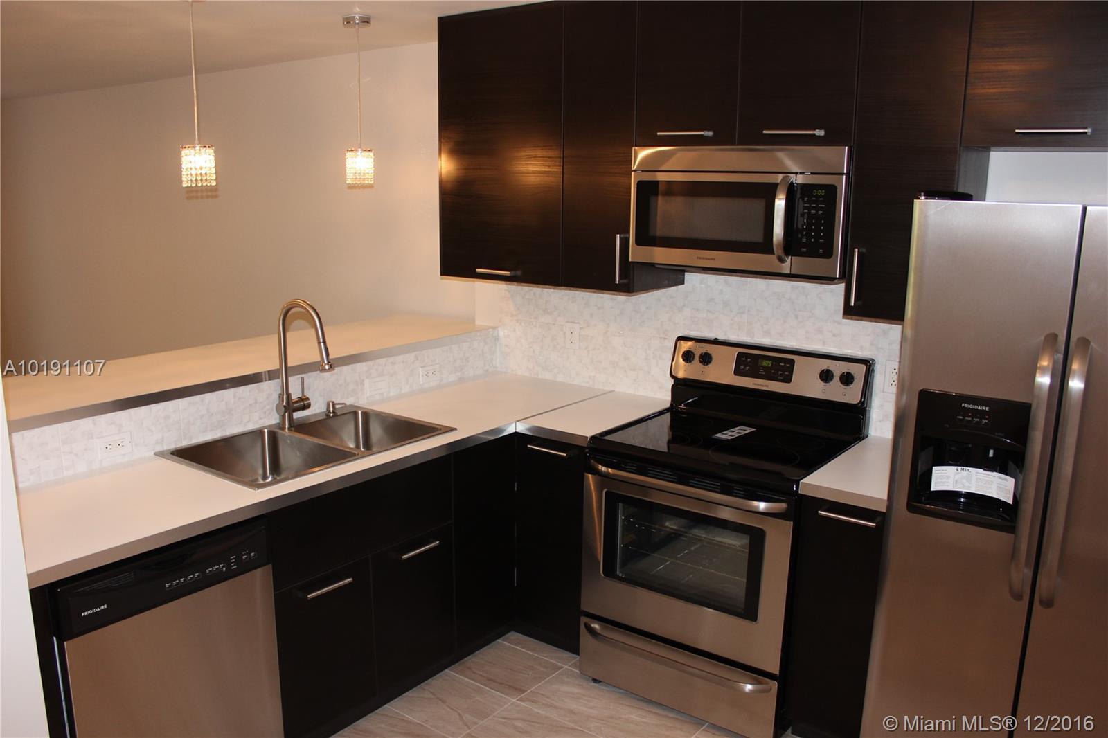 22605 Southwest 66th Avenue, Unit 310 Boca Raton, FL 33428 - Photo 1 of 34