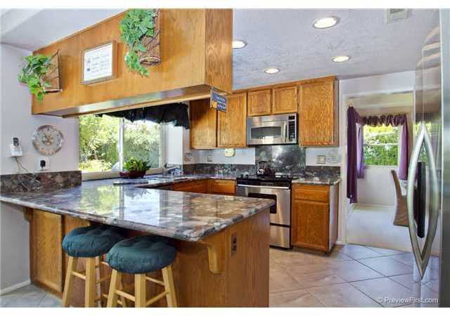 13940 Poway Valley Road Poway, CA 92064 - Photo 4 of 12 Gallery Image 4