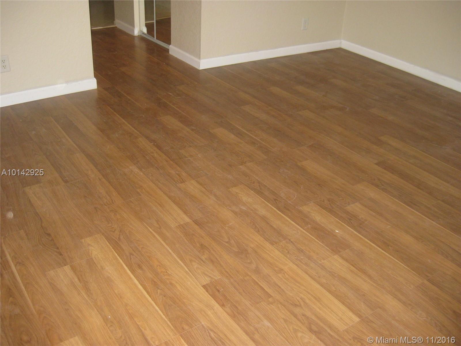 Savanna Weston, FL 33327 - Photo 7 of 13