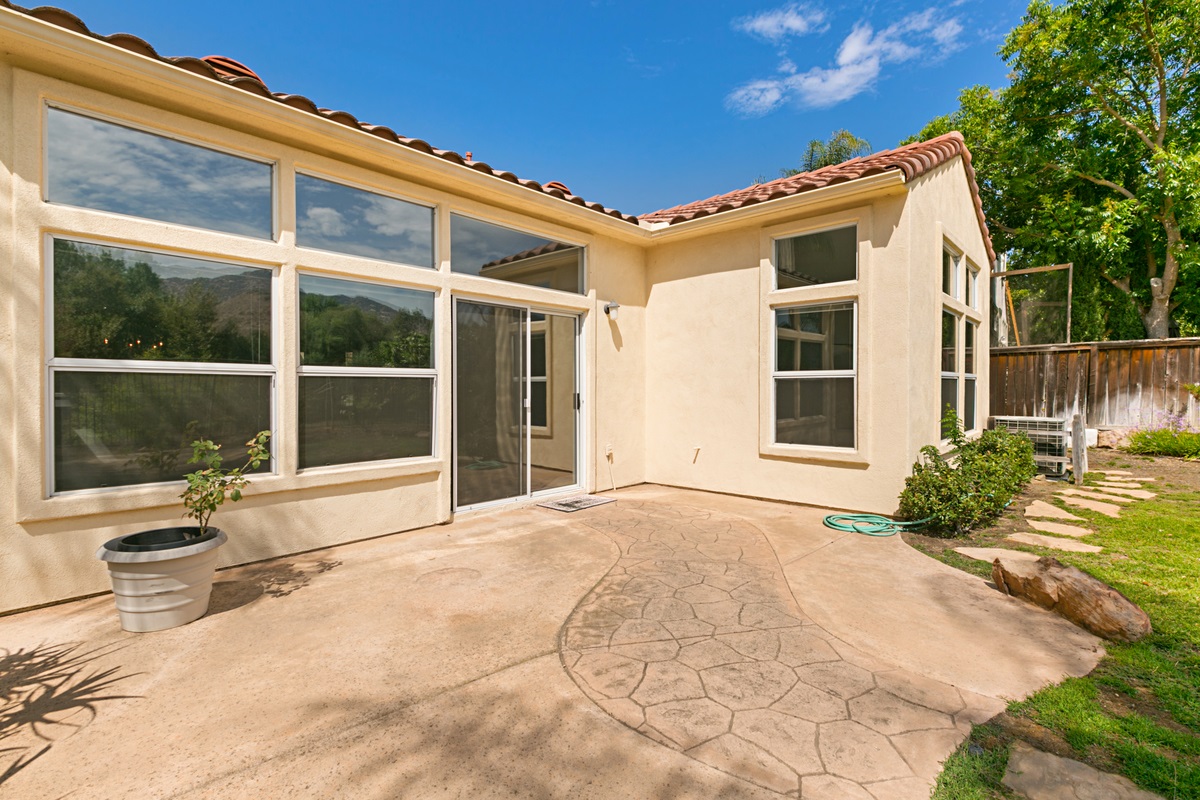 2318 Fallbrook Place Escondido, CA 92027 - Photo 21 of 25