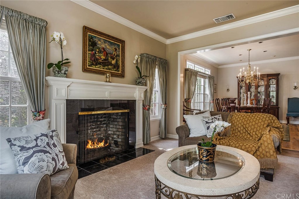 11541 Baskerville Road Rossmoor, CA 90720 - Photo 4 of 48