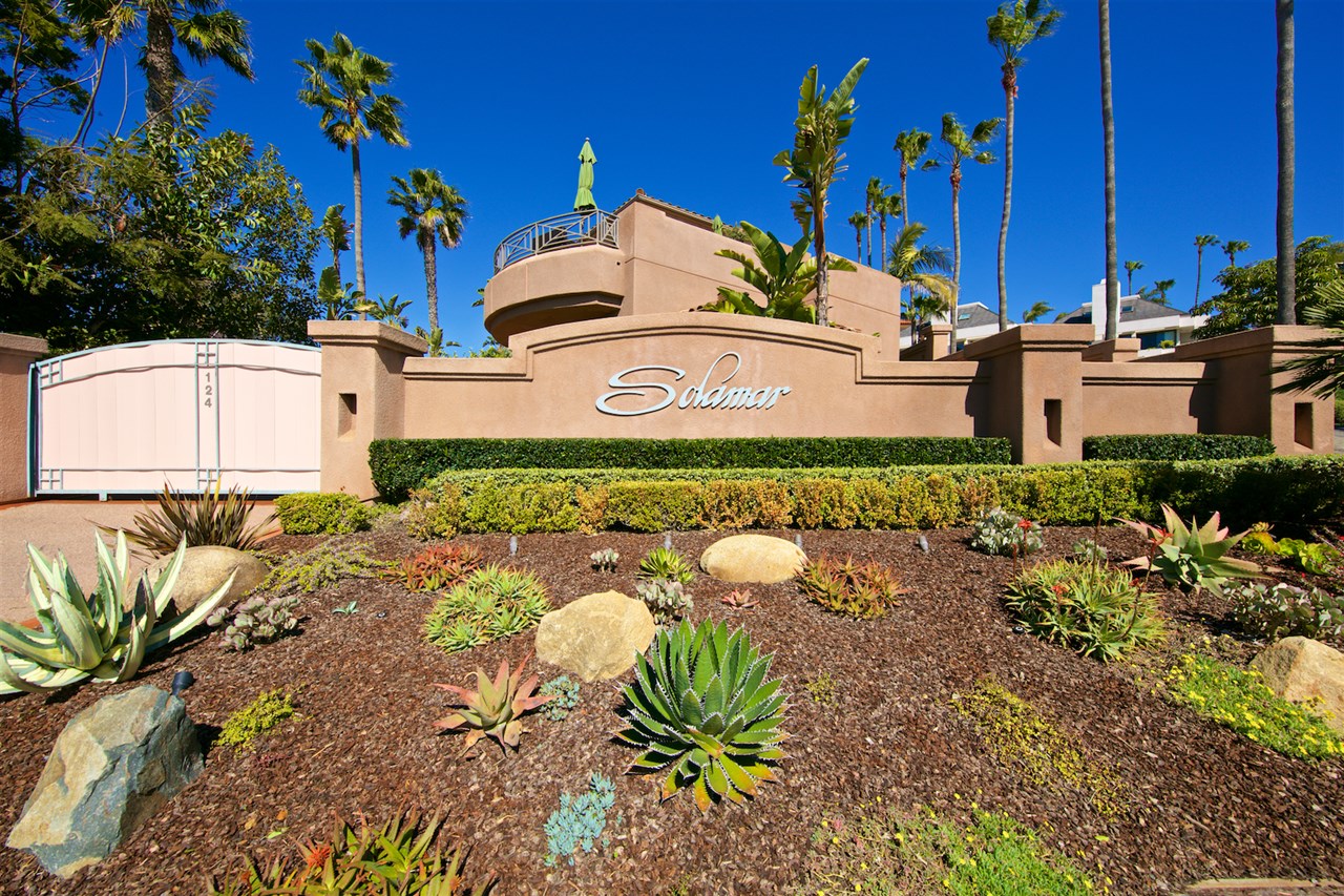 124 Via De La Valle, Unit 3 Solana Beach, CA 92075 - Photo 4 of 25