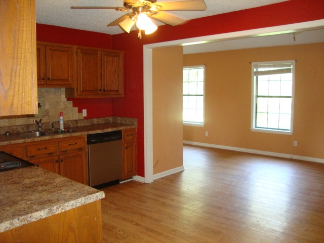 8460 Quito Road Millington, TN 38053 - Photo 4 of 22 Gallery Image 4