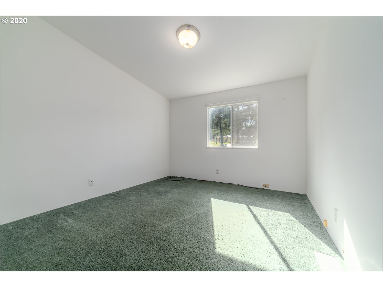 777 Hayhurst Road Yoncalla, OR 97499 - Photo 23 of 32