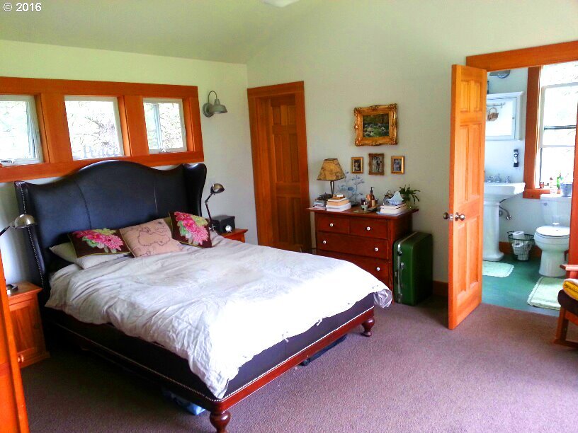 2020 State Road Mosier, OR 97040 - Photo 27 of 32 Gallery Image 27