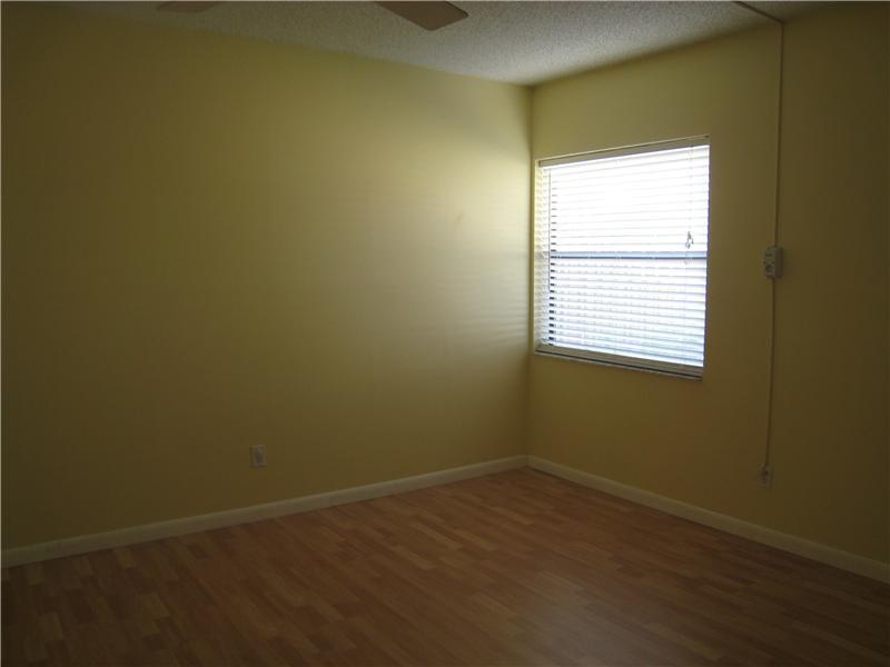 11562 Southwest 109th Road, Unit 35W Miami, FL 33176 - Photo 15 of 17 Gallery Image 15