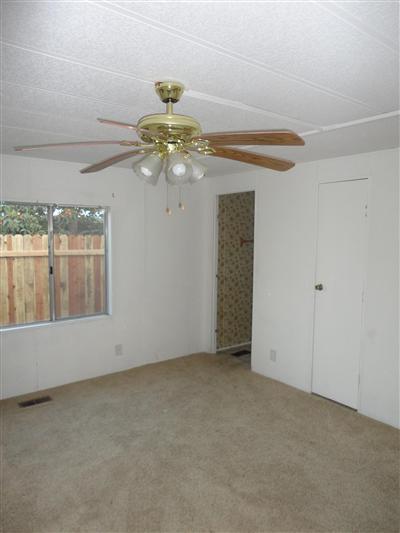 5317 Silver Creek Road Bakersfield, CA 93313 - Photo 14 of 20 Gallery Image 14