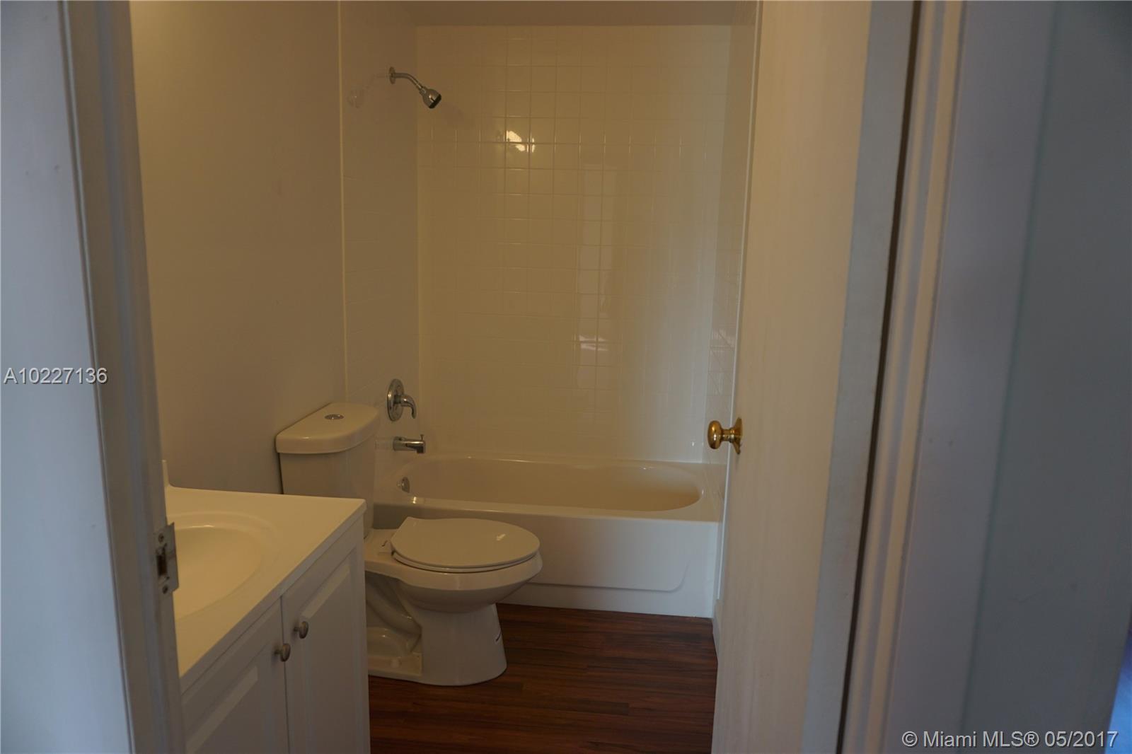 22850 Cascade Road Boca Raton, FL 33428 - Photo 12 of 16