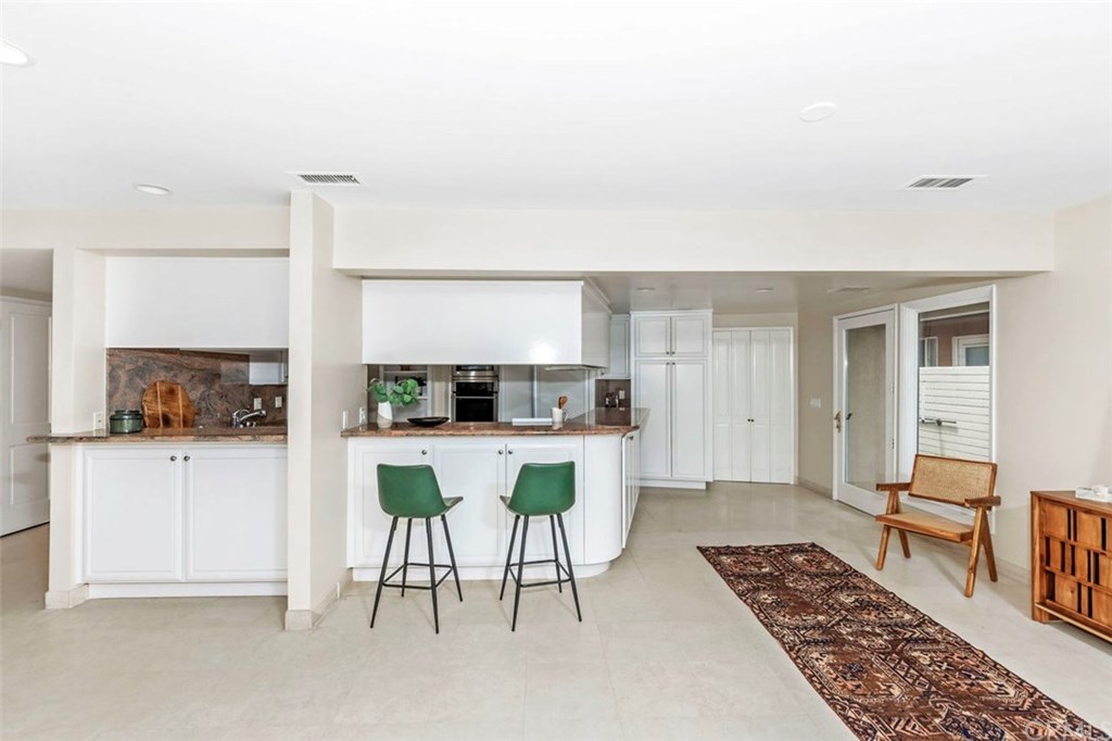 3282 Gilbert Drive Huntington Beach, CA 92649 - Photo 14 of 37