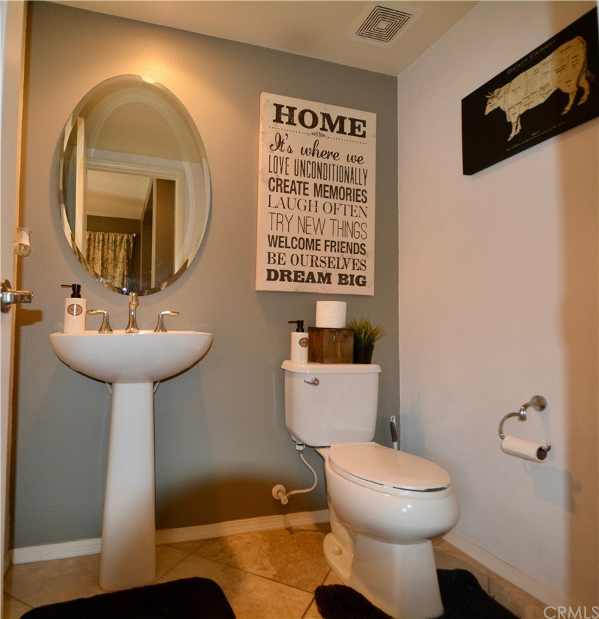 3327 View Ridge Drive Long Beach, CA 90755 - Photo 9 of 28