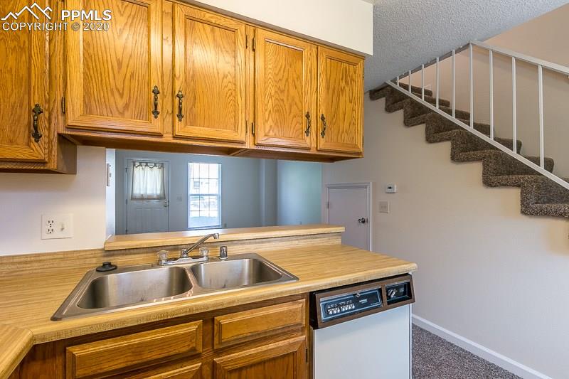 3616 Queen Anne Way Colorado Springs, CO 80917 - Photo 15 of 27