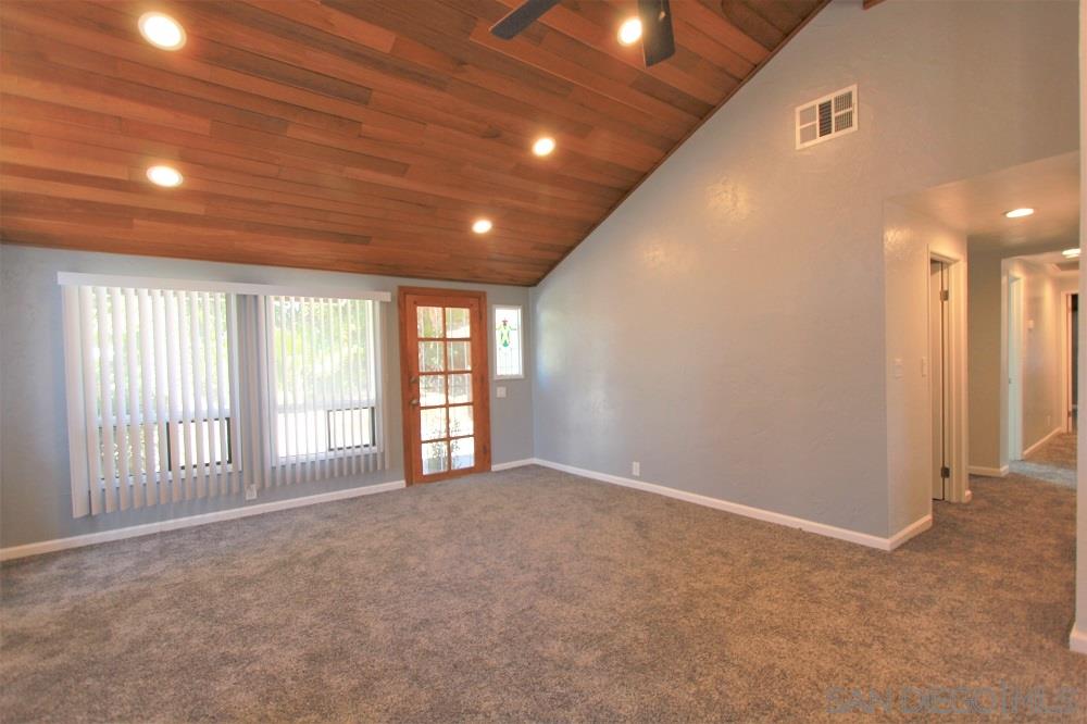 2923 Helix Street Spring Valley, CA 91977 - Photo 4 of 25