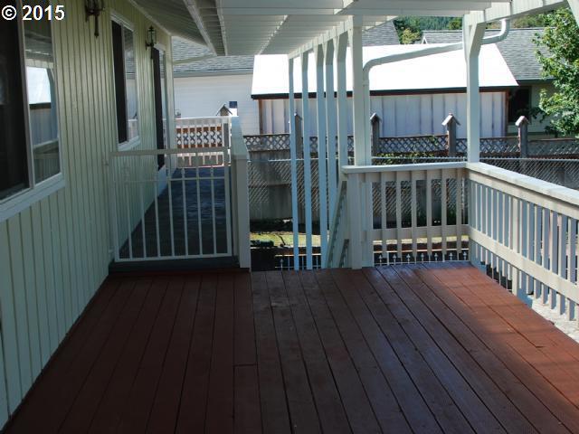 2600 Ridgeway Drive Reedsport, OR 97467 - Photo 12 of 14 Gallery Image 12