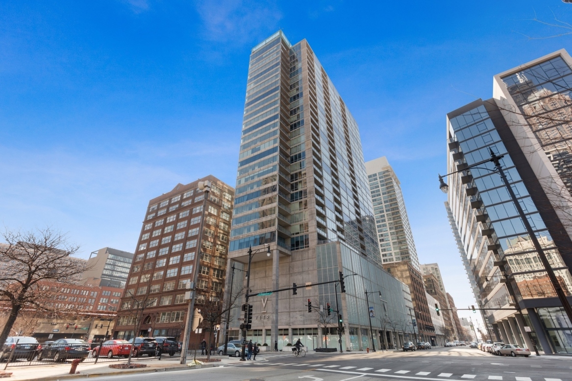 611 S Wells St, Chicago, IL 60607 - Photo 1 of 7