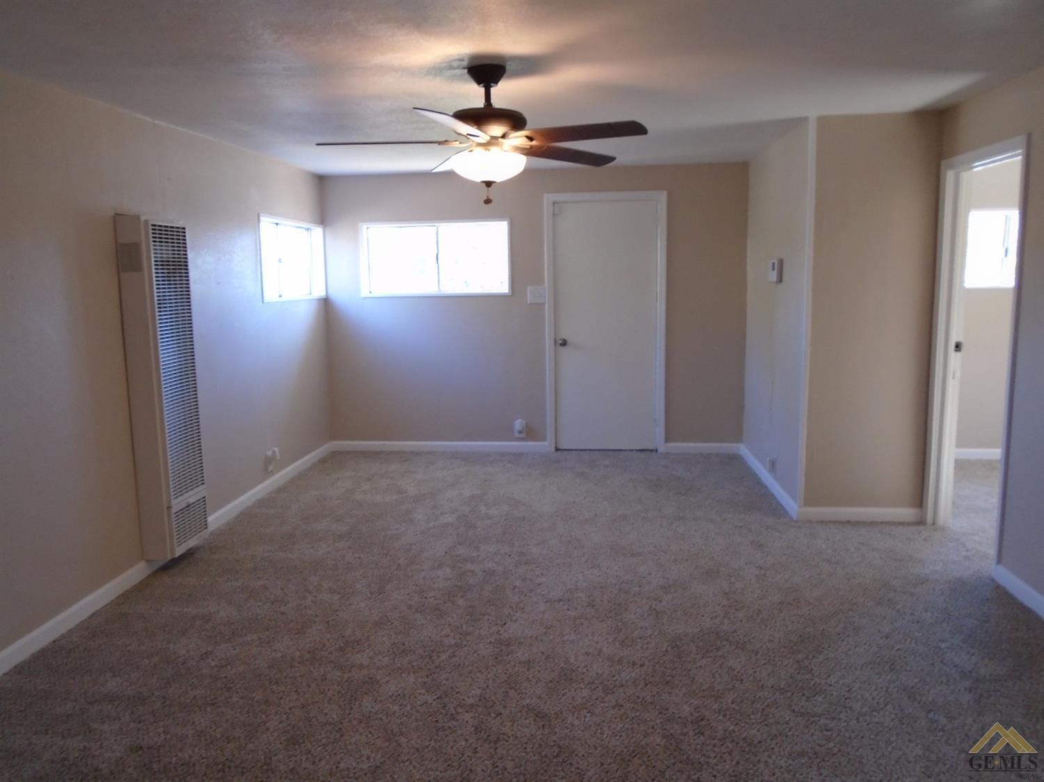 400 Decatur Street Bakersfield, CA 93308 - Photo 9 of 39 Gallery Image 9