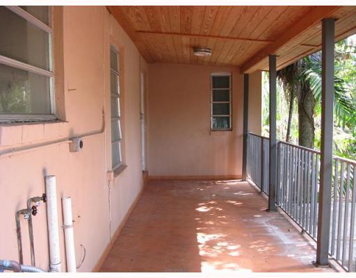 332 Southwest 25th Road Miami, FL 33129 - Photo 10 of 11
