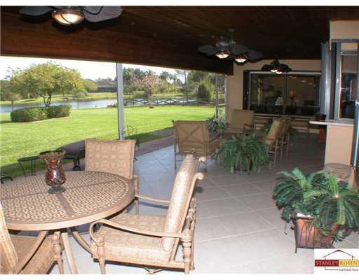 20401 Southwest 49th Court Southwest Ranches, FL 33332 - Photo 13 of 25 Gallery Image 13