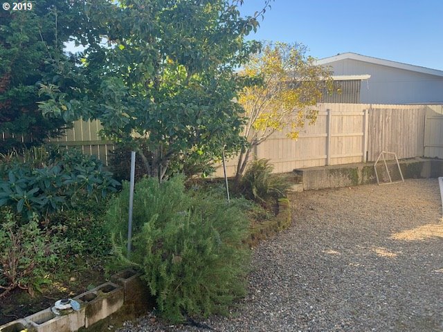 100 River Bend Road, Unit 105 Reedsport, OR 97467 - Photo 17 of 17