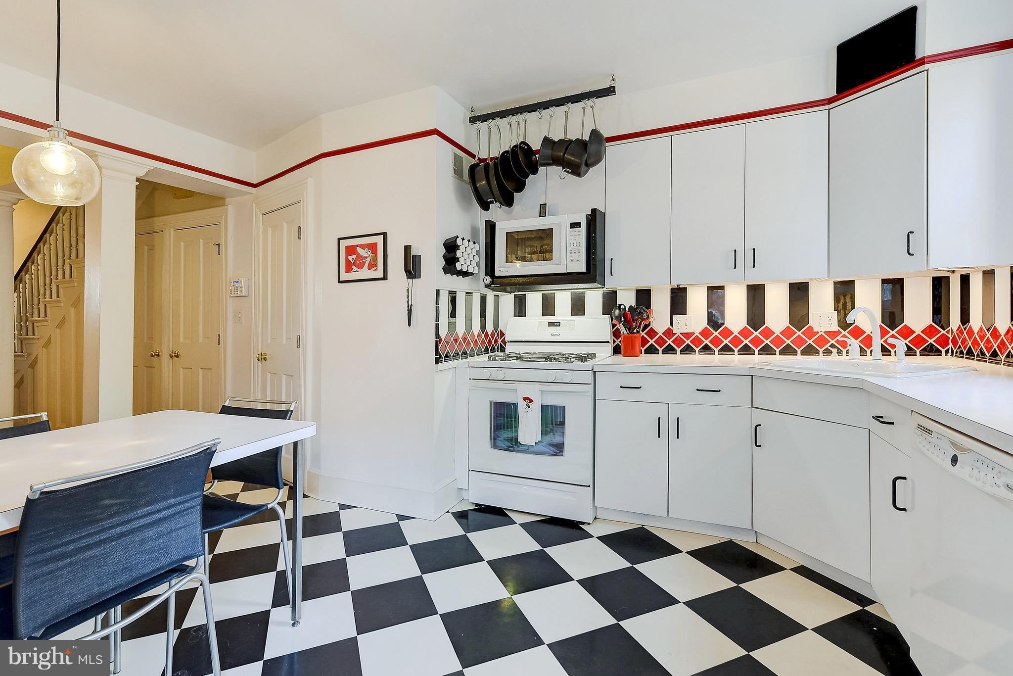 1509 T Street Northwest Washington, DC 20009 - Photo 9 of 23