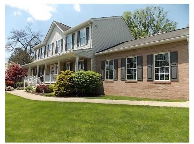 1097 Renton Road Plum, PA 15239 - Photo 2 of 25