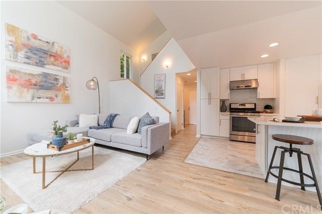 $1,799,999 | 397 La Perle Lane, Costa Mesa, CA 92627