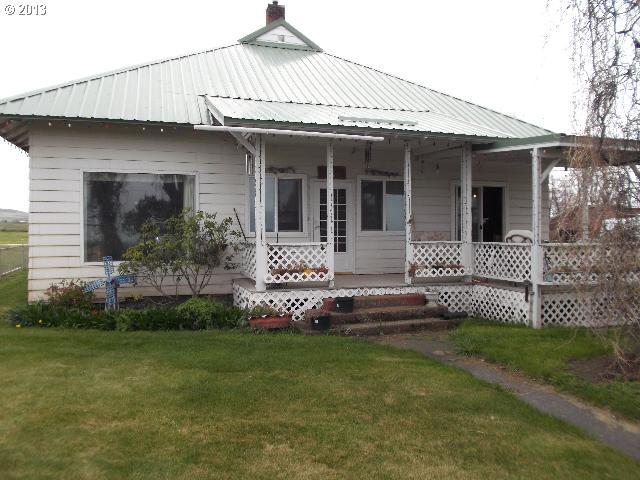 46056 Lloyd Road Pendleton, OR 97801 - Photo 1 of 14