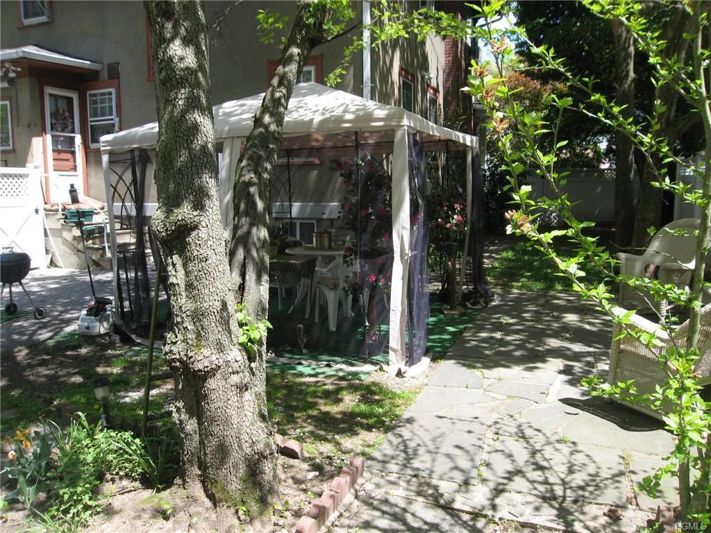 47 Parkway Road Bronxville, NY 10708 - Photo 26 of 28