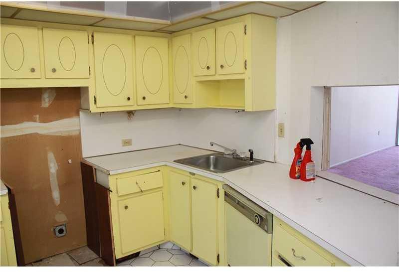 Ojus Miami, FL 33179 - Photo 4 of 10