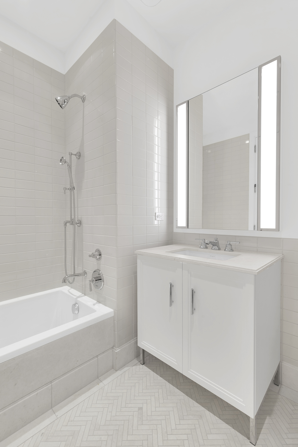 100 Barclay Street, Unit 12P Manhattan, NY 10007 - Photo 6 of 9