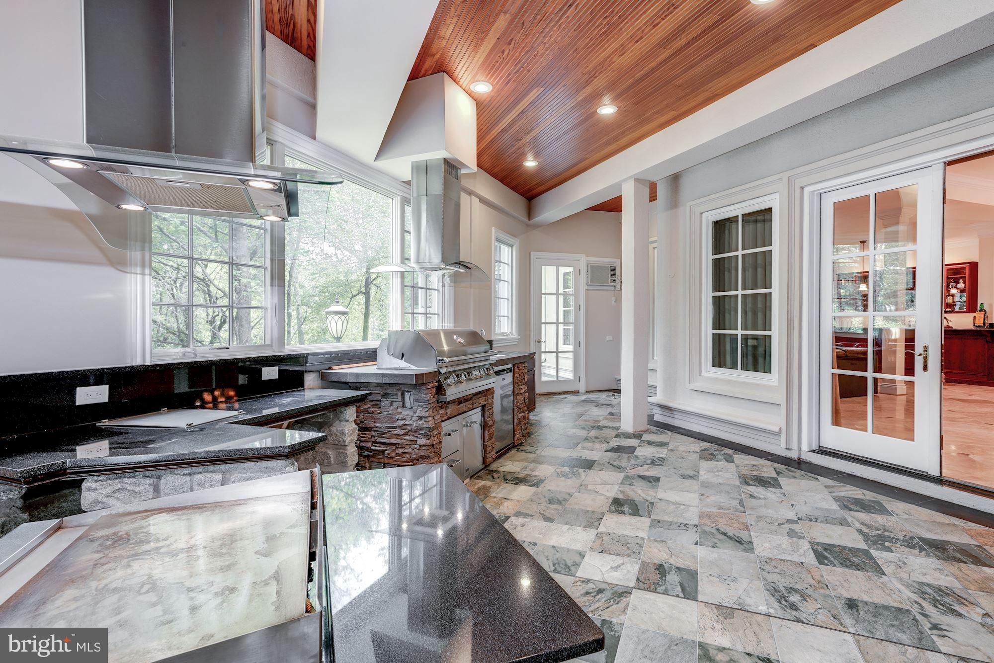 11809 Centurion Way Potomac, MD 20854 - Photo 13 of 30