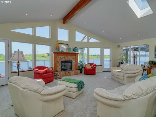 14557 Northwest Larson Road Portland, OR 97231 - Photo 6 of 16 Gallery Image 6
