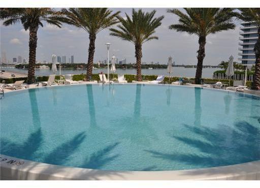 450 Alton Road, Unit 3703 Miami Beach, FL 33139 - Photo 11 of 12