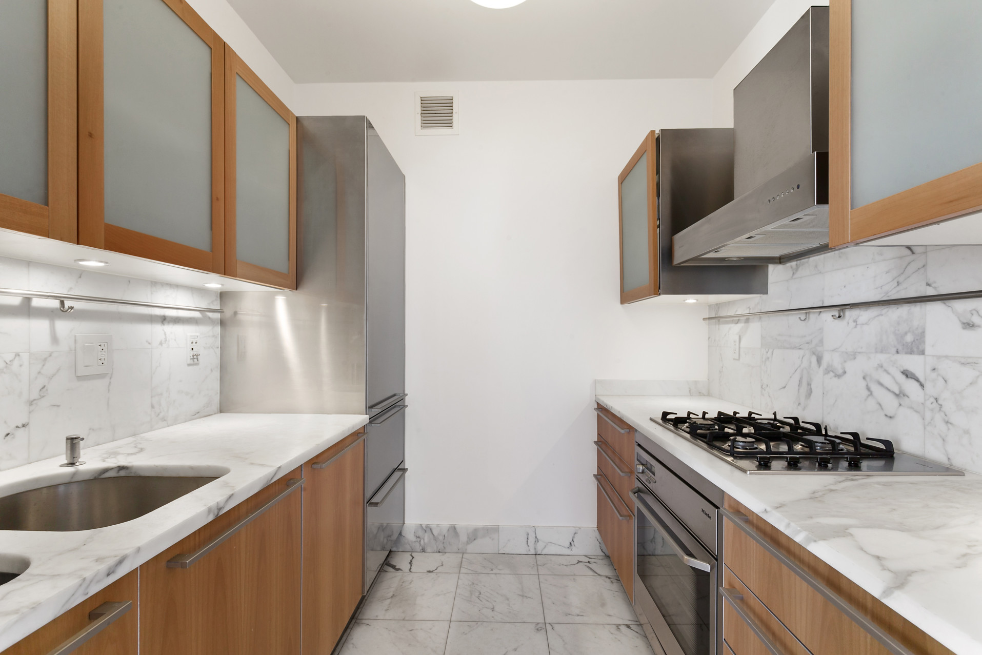 25 Columbus Circle, Unit 58A Manhattan, NY 10019 - Photo 3 of 7