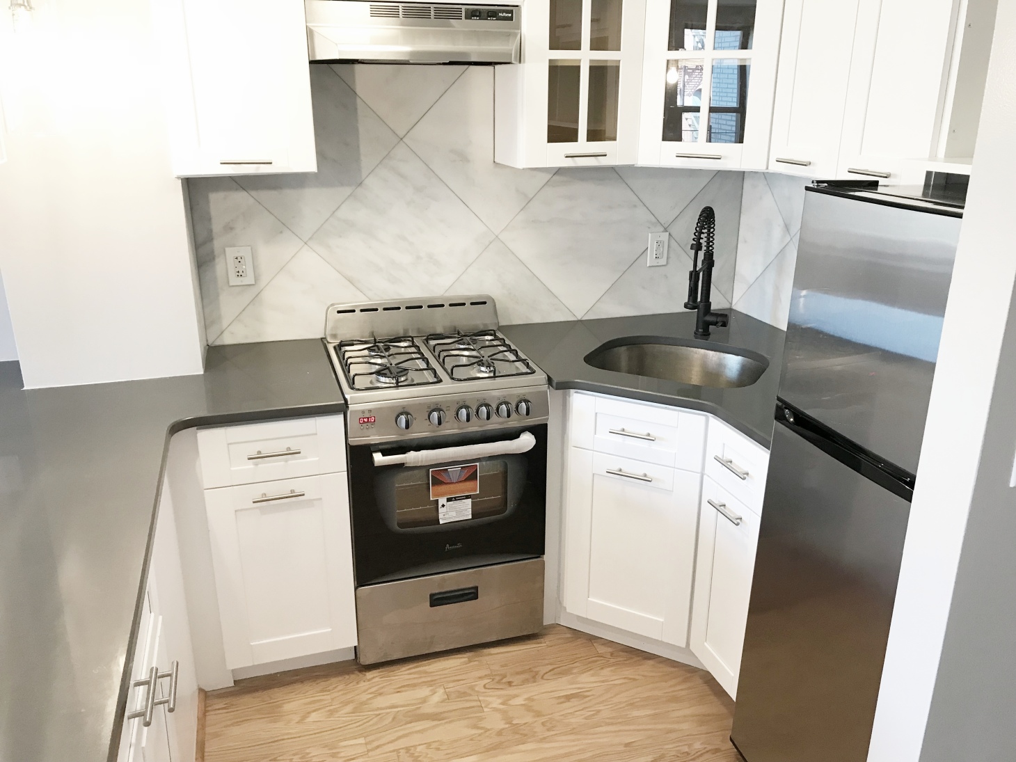 196 West 134th Street, Unit 3 Manhattan, NY 10030 - Photo 3 of 9