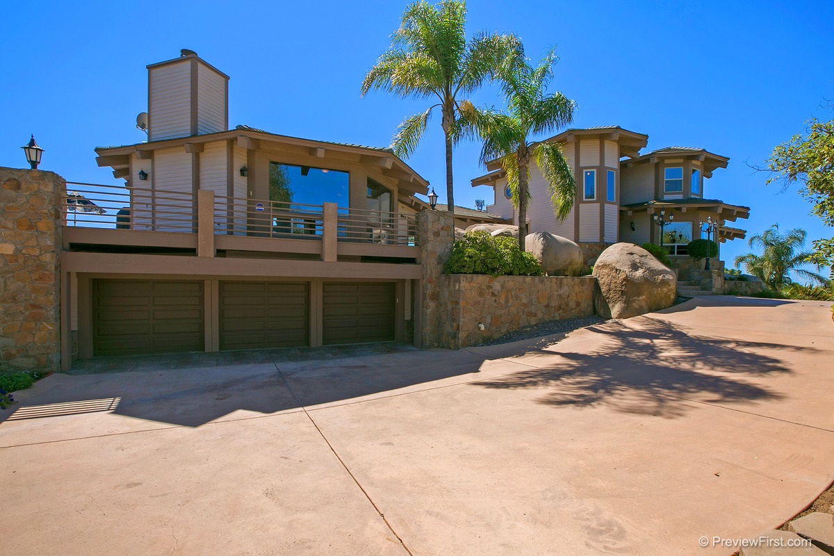 1246 Rancho Luiseno Road Escondido, CA 92026 - Photo 4 of 25