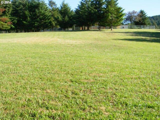 302 Joelson Road Umpqua, OR 97486 - Photo 13 of 16 Gallery Image 13