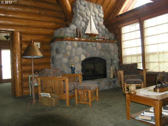 1501 Fish Camp Road Maupin, OR 97037 - Photo 11 of 14 Gallery Image 11