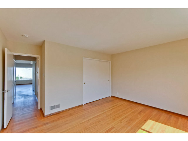 293 Palisades Drive Daly City, CA 94015 - Photo 22 of 25