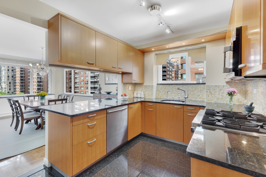 25 Sutton Place South, Unit 5P Manhattan, NY 10022 - Photo 6 of 14